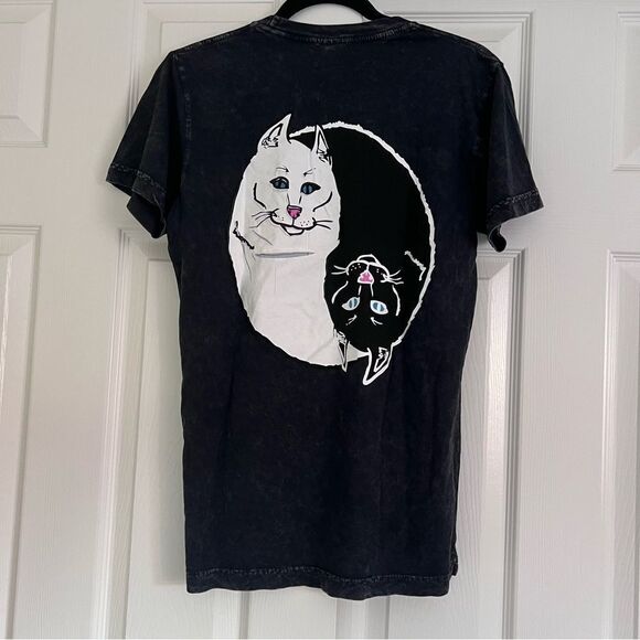 RIPNDIP YING YANG CAT VINTAGE-Style BLACK T-SHIRT Small NEW - Picture 5 of 8